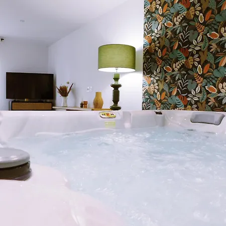 L'echappee Bulles - T3 - Jacuzzi 別荘 オーシュ