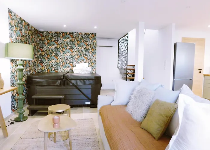 L'echappee Bulles - T3 - Jacuzzi * オーシュ